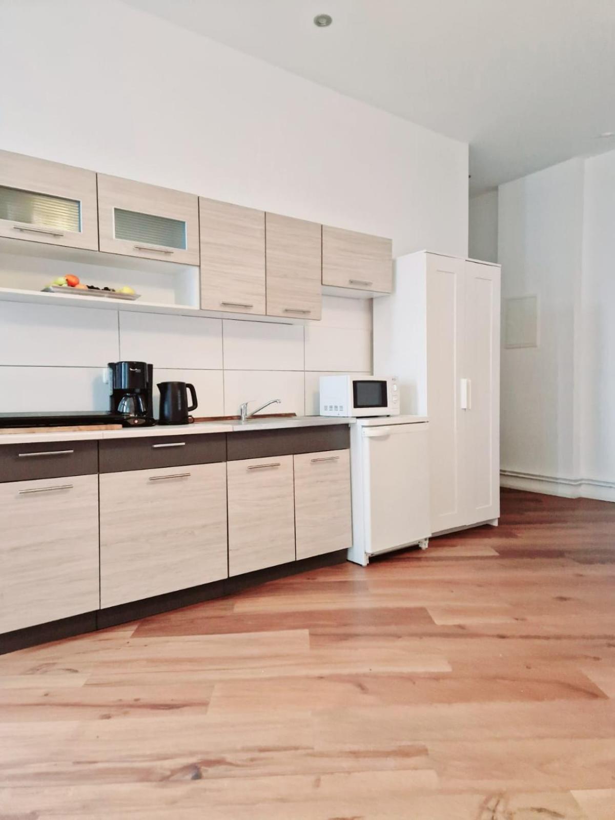 City Studio Apartment For 4, Near Sonnenallee Берлин Экстерьер фото
